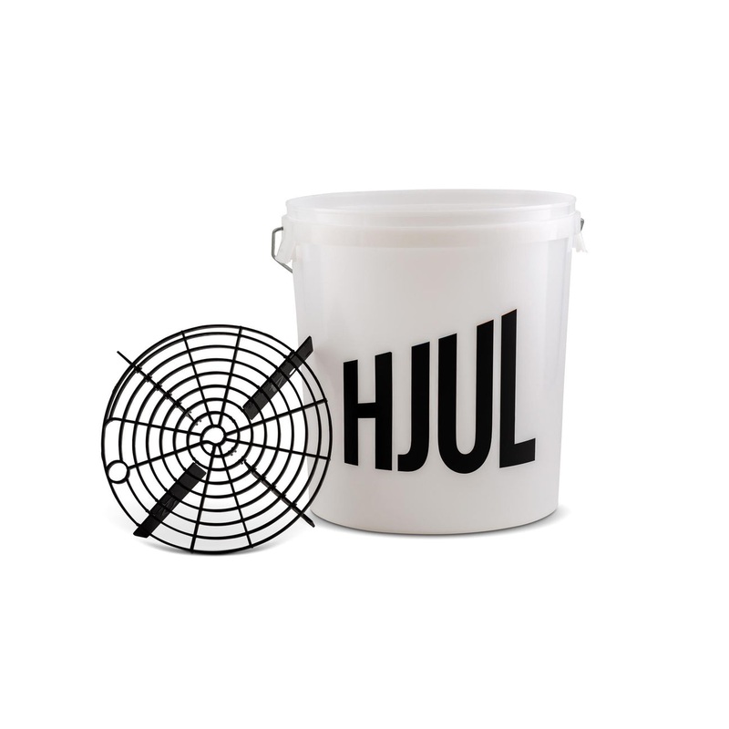 Stjarnagloss Hjul Wheel Cleaning Bucket with Magnetic Dirt Guard
